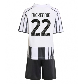 Juventus Weston McKennie #22 Maglia Gara Casa Repliche 2025-26 Bambino Maniche Corte